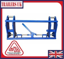 Euro 8 Bracket Loader