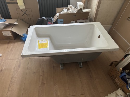 White small bath - bath, with