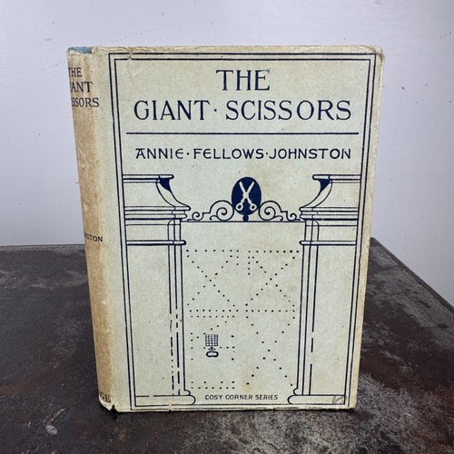 The giant scissors annie - the,