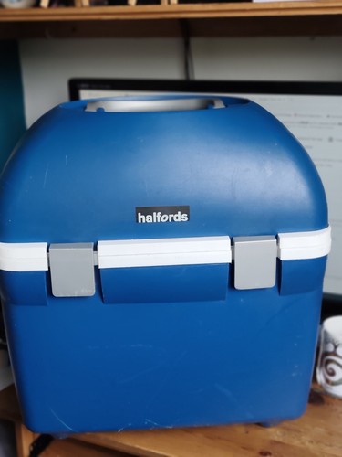 Halfords 20l electric - halfords,