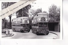 LONDON TRANSPORT - TROLLEY BUS