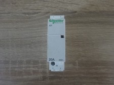 Schneider 20A 230-240V