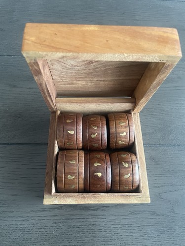 Handcrafted wood napkin - wood,