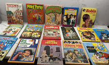 JOBLOT 70's ANNUAL's THE WOMBLES PINKY & PERKY SOOTY ROD HULL EMU ANDY PANDY