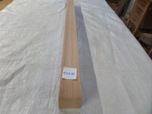 Hardwood timber post sapele - hardwood,