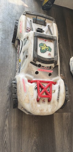 Traxxas xmaxx basher bodie - xmaxx,