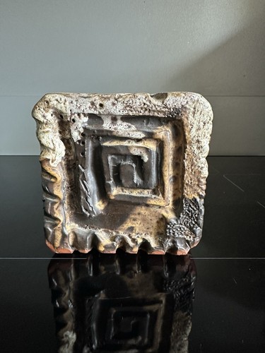 Vintage brutalist studio - brutalist,