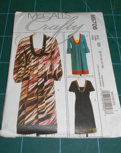 Ladies calls sewing - mc,