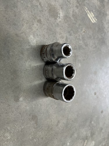 Whitworth point sockets - 12,