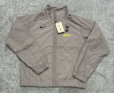 Men’s Nike Tottenham Revival