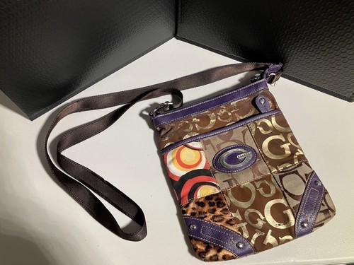 Guess womens all over - g,