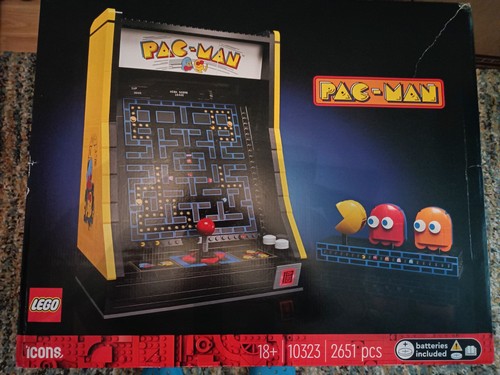 Lego icons set 10323 - icons, pac-man