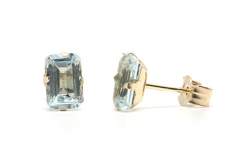 9ct gold blue topaz - 9ct,
