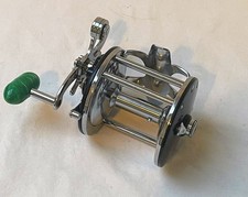 PENN BEACHMASTER 160M - BOXED AND COMPLETE - REALLY CLEAN !!