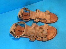 MINNETONKA LEATHER FRINGE TAN