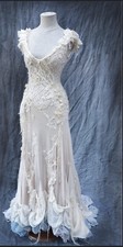V-neck Sheath Wedding Dresses