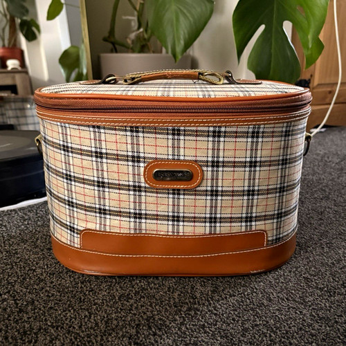 Benzi hard faux - hard, leather