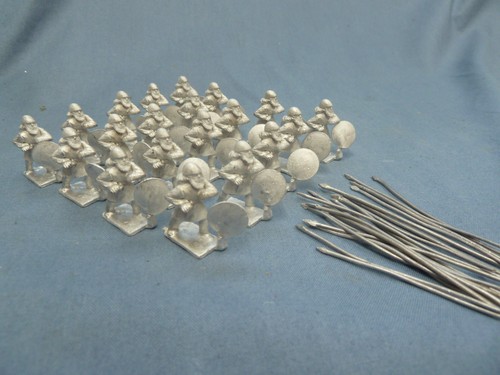 25mm moschi spearmen - 20,