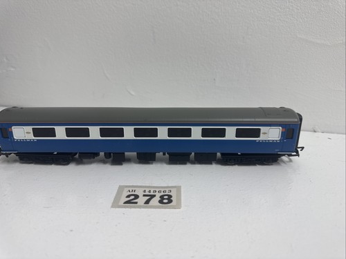Hornby gauge blue pullman - blue,