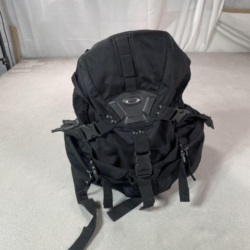 Vintage oakley backpack icon - vintage,