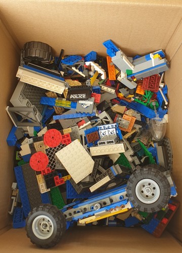 Lego 8kg mixed bundle - 1.8kg,