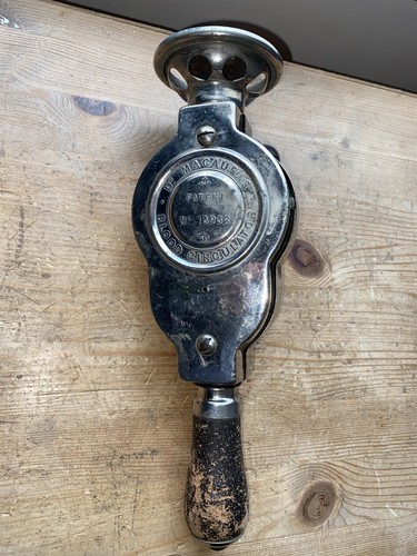 Vintage antique macaura - antique, macaura's