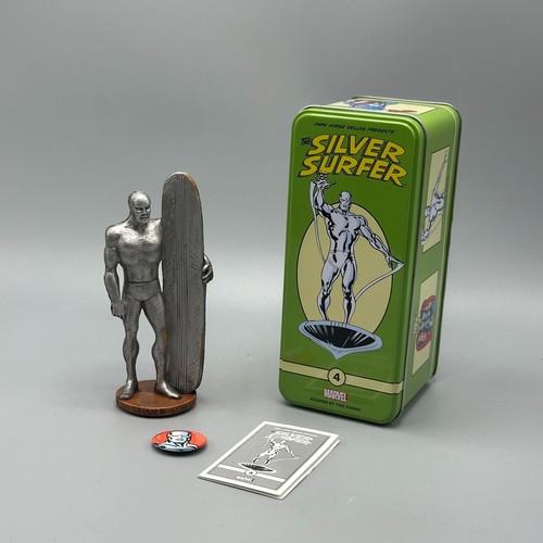 Dark horse deluxe marvel - dark,
