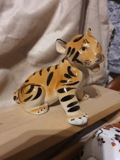 Vintage Kitsch Porcelain Tiger
