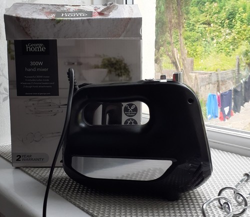 Electric hand mixer - hand,