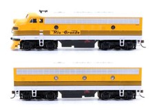 BACHMANN 'HO' GAUGE 64304 PAIR