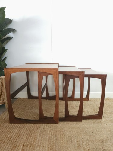 Plan nest coffee tables - g, of