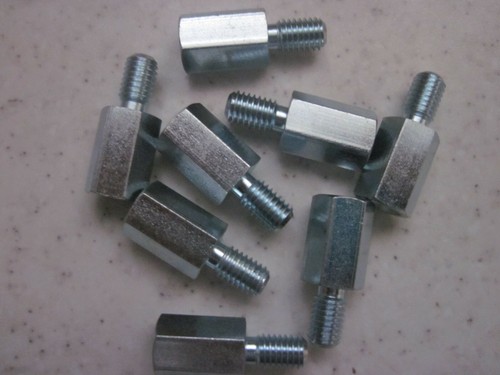 20mm screwed spacer - m8;,