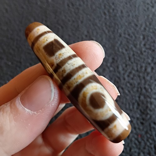Tibetan agate pre 1800s - agate,