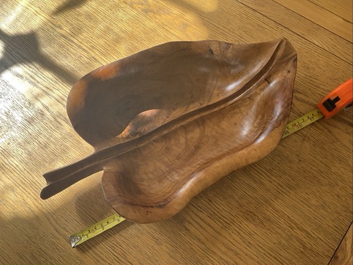 Quality olive wood dish - quality,