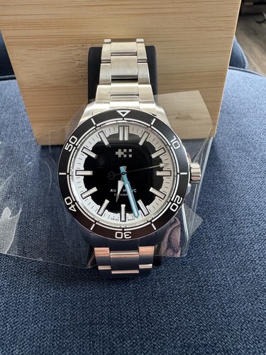 Christopher ward c60 trident - christopher,