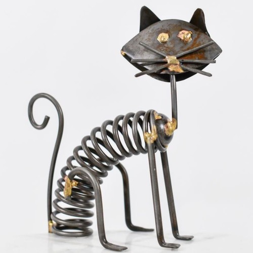 Handmade metal sitting - metal,