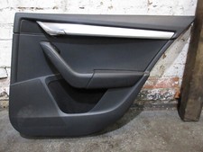 2016 SKODA OCTAVIA SE 5E TSI MK3 5DRS ESTATE REAR RIGHT SIDE DOOR CARD