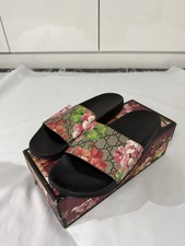 Women’s Gucci Sliders Eu 40 Slippers Flower Design Sanford