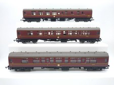 Hornby BR Coaches (Set of 3)