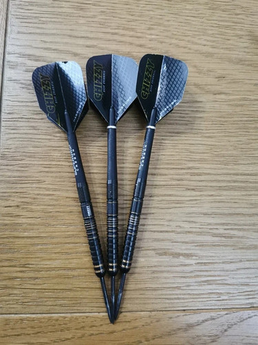 Harrows dave chisnall chizzy - dave,
