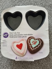 Wilton Heart Cake Tin, 4