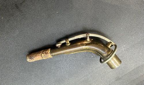 Vintage alto saxophone neck - saxophone,