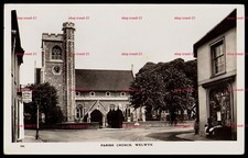 WELWYN PARISH CHURCH AND SHOPS