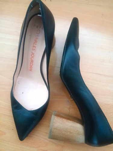 Charles jourdan black pointed - charles,