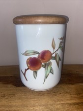 Royal Worcester Evesham Large