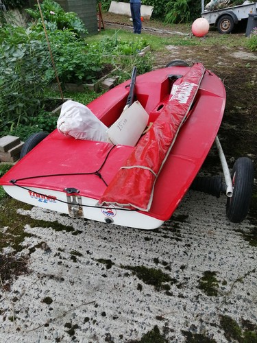 Topper dinghy incl sail - , and