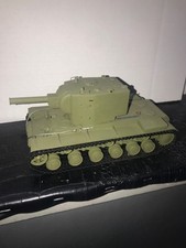 1:35 Russian Heavy Tank KV-2