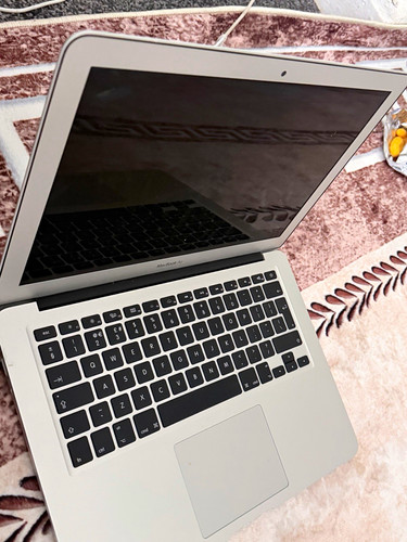 Apple macbook air - air, (early