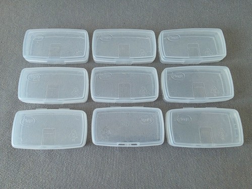 Small plastic storage - x,