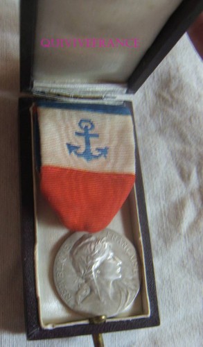 Dec8143 medal honor - -, of